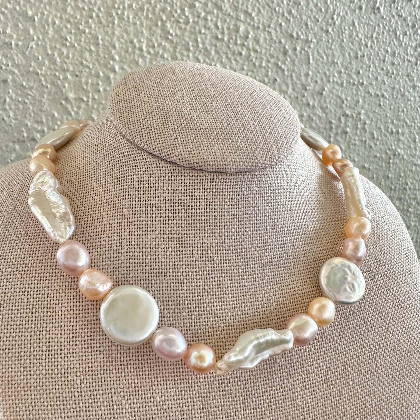 pearl lover necklace- multicolor (gold fill)