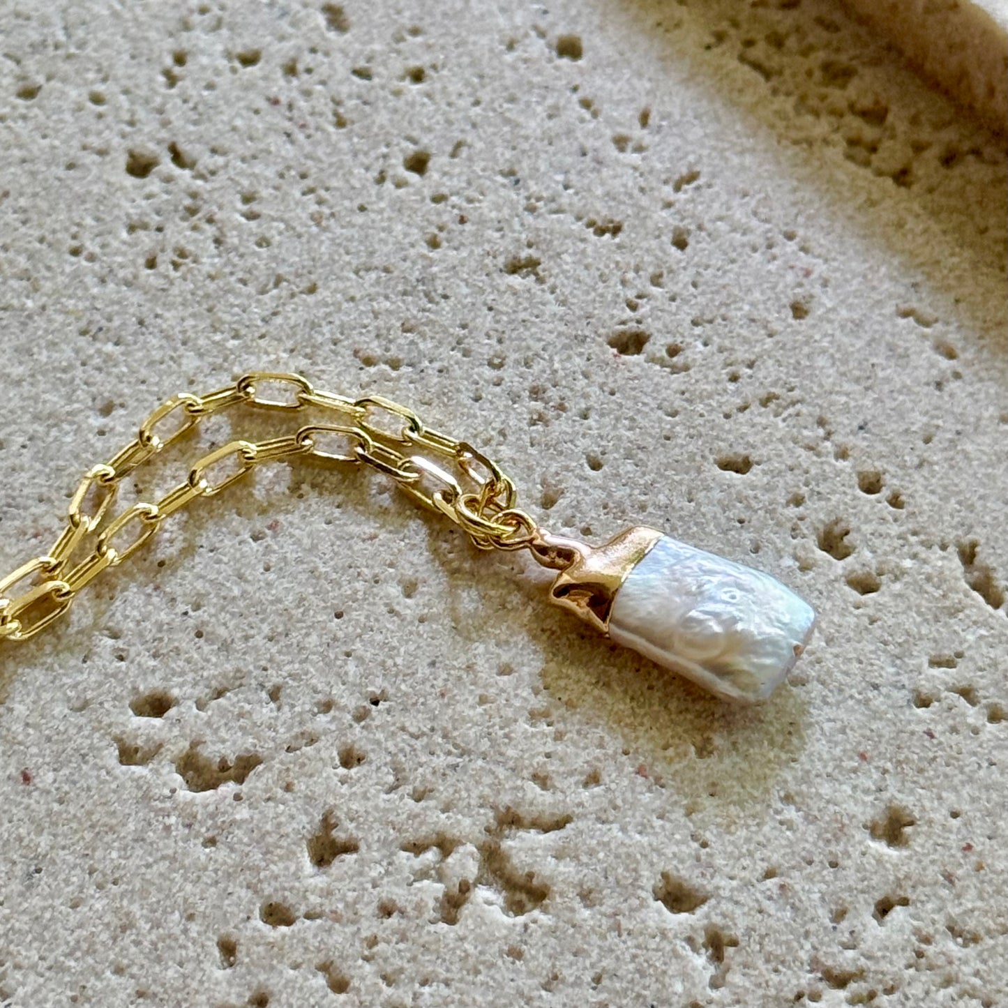 gold plated paperclip chain freshwater pearl necklace